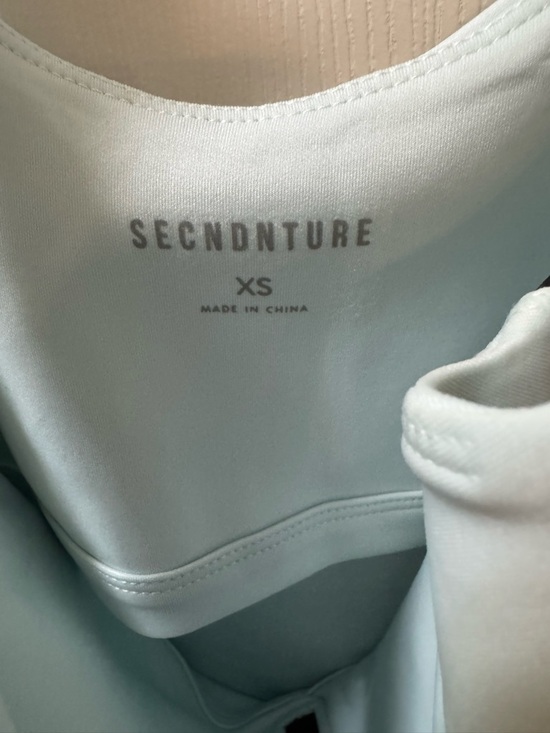 SECNDNTURE by Jordyn Woods Zip Bodysuit Women's Size M - Picture 3 of 6